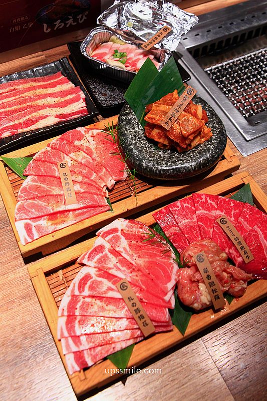 台中燒肉【小札卡個人燒肉逢甲店】全台首創輸送帶送肉,逢甲美食日式燒肉推薦 台中燒肉【小札卡個人燒肉逢甲店】全台首創輸送帶送肉,逢甲美食日式燒肉推薦