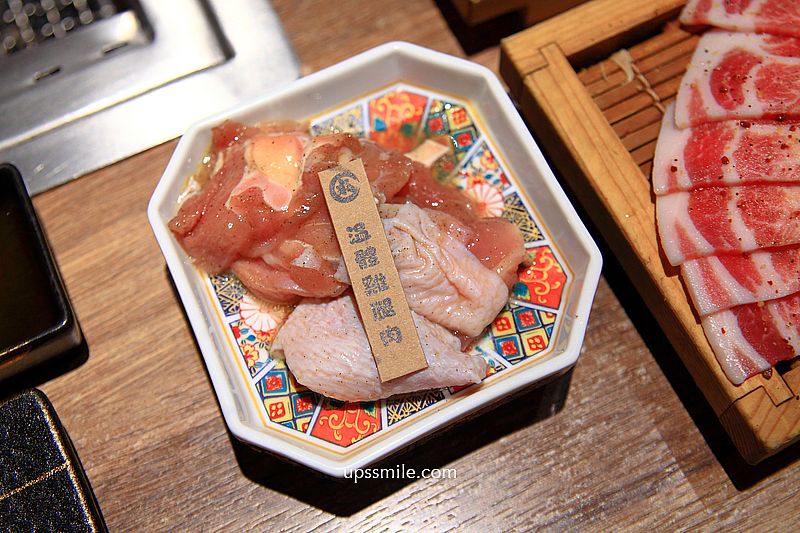 台中燒肉【小札卡個人燒肉逢甲店】全台首創輸送帶送肉,逢甲美食日式燒肉推薦 台中燒肉【小札卡個人燒肉逢甲店】全台首創輸送帶送肉,逢甲美食日式燒肉推薦