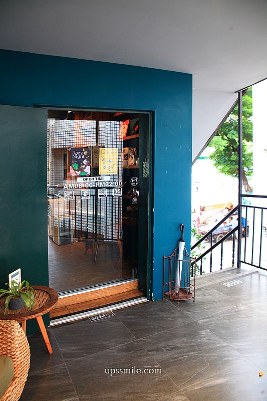 士林天母咖啡廳【窗邊Cafe天母店】隱身天母美國學校的二樓老宅復古咖啡廳 士林天母咖啡廳【窗邊Cafe天母店】隱身天母美國學校的二樓老宅復古咖啡廳