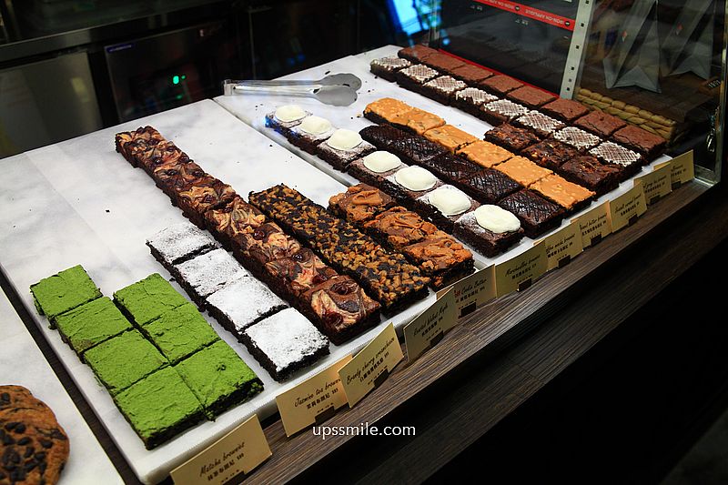 國父紀念館站甜點咖啡廳【coco.Brownies可可布朗布朗尼專賣店光復大巨蛋店】台北不限時咖啡館推薦 國父紀念館站甜點咖啡廳【coco.Brownies可可布朗布朗尼專賣店光復大巨蛋店】台北不限時咖啡館推薦