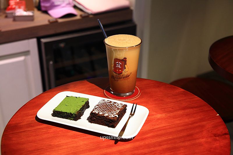 國父紀念館站甜點咖啡廳【coco.Brownies可可布朗布朗尼專賣店光復大巨蛋店】台北不限時咖啡館推薦 國父紀念館站甜點咖啡廳【coco.Brownies可可布朗布朗尼專賣店光復大巨蛋店】台北不限時咖啡館推薦