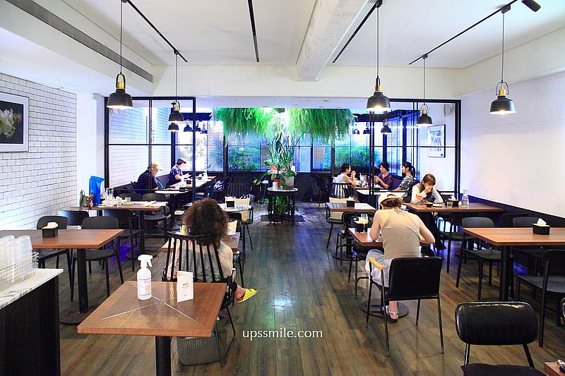 捷運東門站美食【永康天使Angel cafe】永康街森林系玻璃屋不限時咖啡廳 捷運東門站美食【永康天使Angel cafe】永康街森林系玻璃屋不限時咖啡廳
