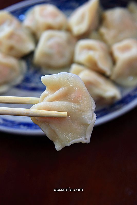 台北車站美食【正豪季水餃專賣店忠孝西路店】日韓外國觀光客推薦台北水餃與酸辣湯