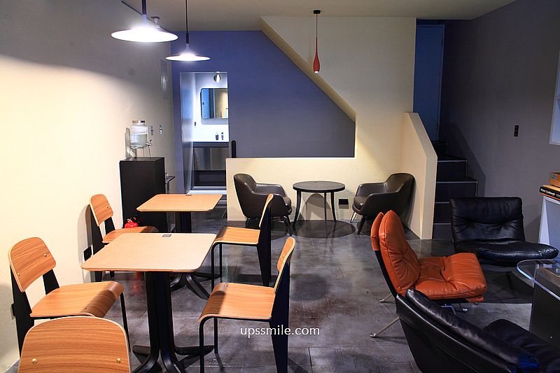 台北中山堂咖啡【Densiti Cafe & Gallery 】捷運西門站老宅咖啡廳設計師的家