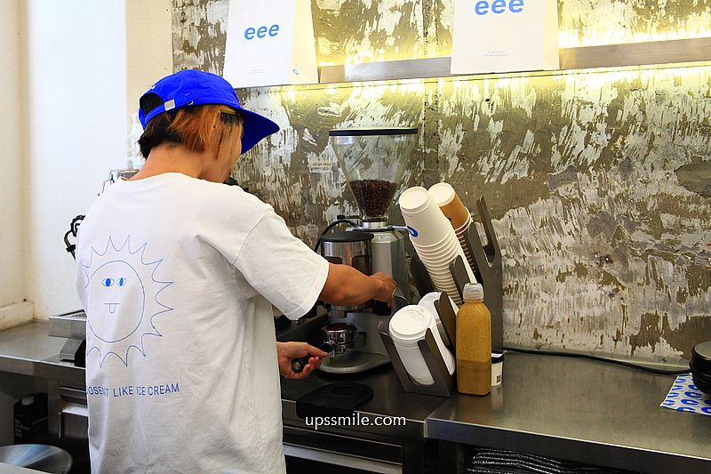台北肉桂捲與冰淇淋組合【eee plant-based gelato and bakes】500甜推薦素食者與寵物狗狗可吃的冰淇淋 台北肉桂捲與冰淇淋組合【eee plant-based gelato and bakes】500甜推薦素食者與寵物狗狗可吃的冰淇淋