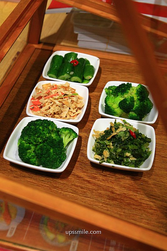 台北中山區美食【阿花蕎麥麵】捷運雙連站老宅麵店，必吃阿花豬排飯