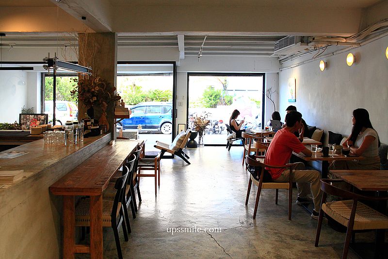台北信義區咖啡廳【Utroo café寓所咖啡】捷運市府站神等級好吃唐揚雞定食套餐 台北信義區咖啡廳【Utroo café寓所咖啡】捷運市府站神等級好吃唐揚雞定食套餐