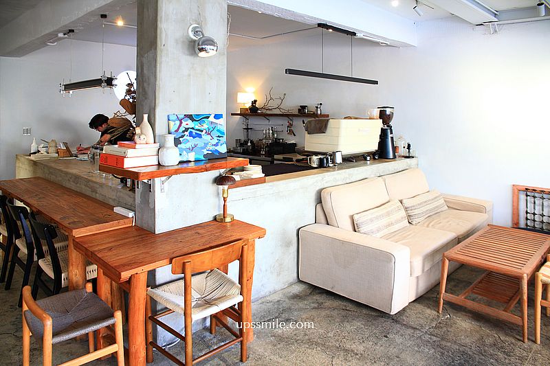 台北信義區咖啡廳【Utroo café寓所咖啡】捷運市府站神等級好吃唐揚雞定食套餐
