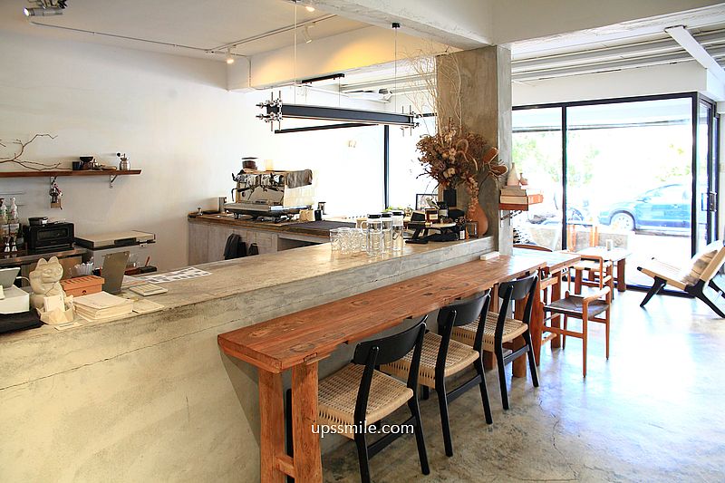 台北信義區咖啡廳【Utroo café寓所咖啡】捷運市府站神等級好吃唐揚雞定食套餐 台北信義區咖啡廳【Utroo café寓所咖啡】捷運市府站神等級好吃唐揚雞定食套餐