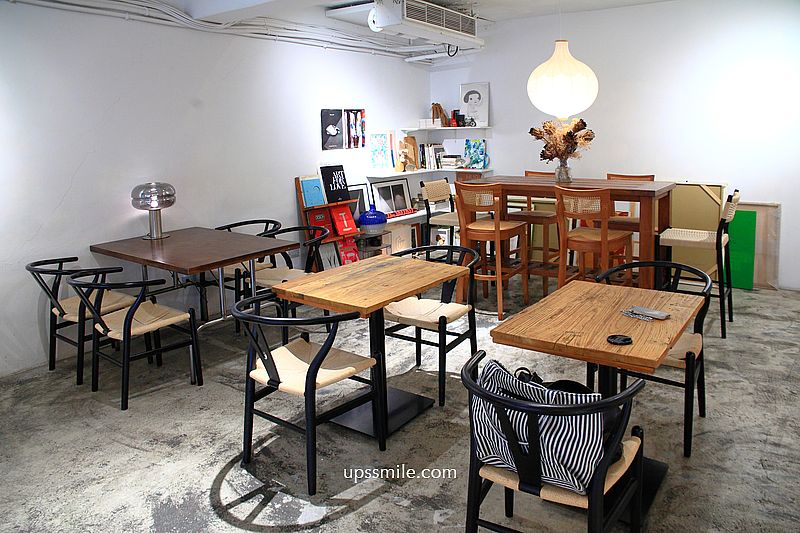 台北信義區咖啡廳【Utroo café寓所咖啡】捷運市府站神等級好吃唐揚雞定食套餐 台北信義區咖啡廳【Utroo café寓所咖啡】捷運市府站神等級好吃唐揚雞定食套餐
