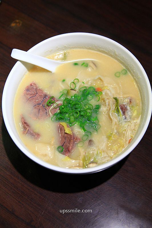 通化街美食【18冠軍牛肉麵】號稱全台北最好吃超濃雞湯麵 通化街美食【18冠軍牛肉麵】號稱全台北最好吃超濃雞湯麵