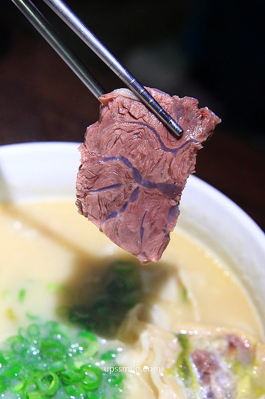 通化街美食【18冠軍牛肉麵】號稱全台北最好吃超濃雞湯麵 通化街美食【18冠軍牛肉麵】號稱全台北最好吃超濃雞湯麵