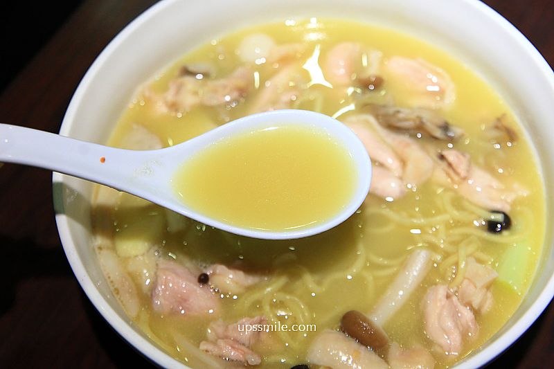 通化街美食【18冠軍牛肉麵】號稱全台北最好吃超濃雞湯麵 通化街美食【18冠軍牛肉麵】號稱全台北最好吃超濃雞湯麵