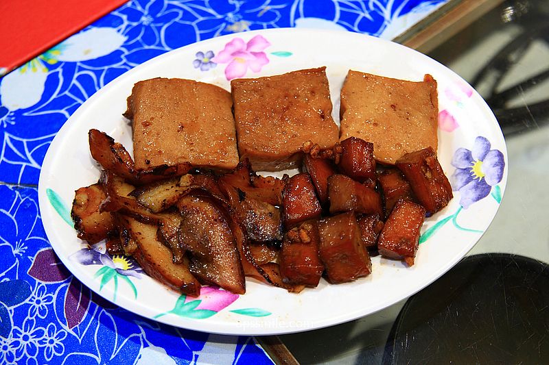 新店文山木柵美食【寶杏堂手切滷肉飯溫補羊肉湯】台北神等級好吃黑金滷肉飯