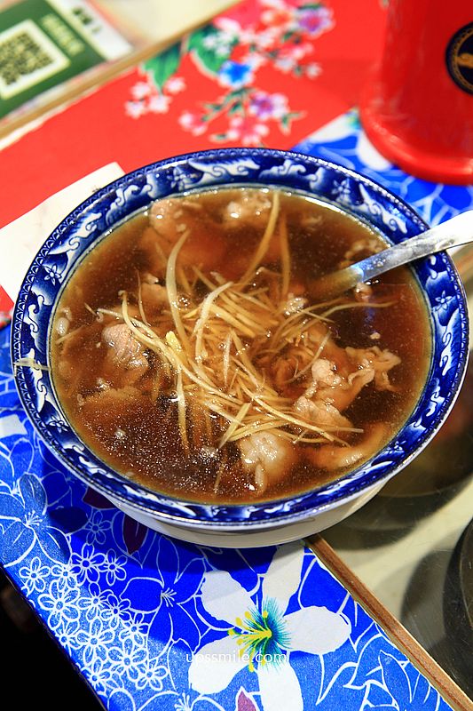 新店文山木柵美食【寶杏堂手切滷肉飯溫補羊肉湯】台北神等級好吃黑金滷肉飯