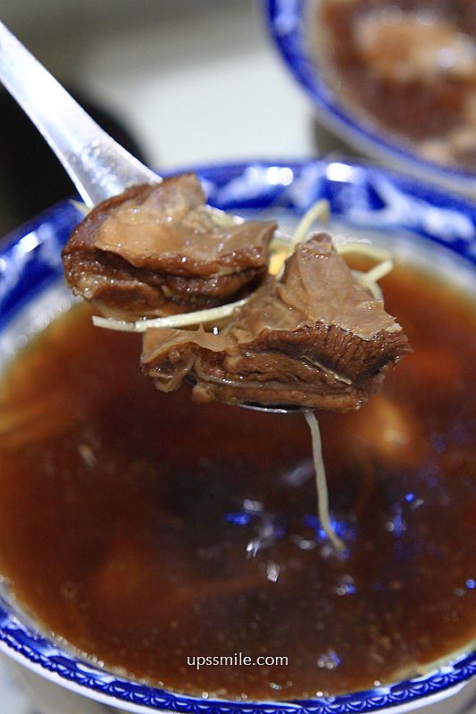 新店文山木柵美食【寶杏堂手切滷肉飯溫補羊肉湯】台北神等級好吃黑金滷肉飯