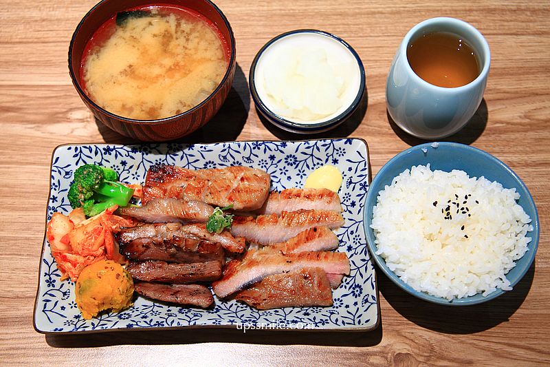 捷運中山國小站美食【初鰻x職人味自慢晴光店鰻魚飯專賣】晴光商圈日式生魚片定食餐廳 捷運中山國小站美食【初鰻x職人味自慢晴光店鰻魚飯專賣】晴光商圈日式生魚片定食餐廳