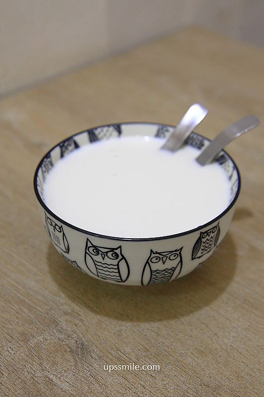雙城街美食【杏福冰館】必吃招牌杏仁豆腐80元與芋頭牛奶冰120元