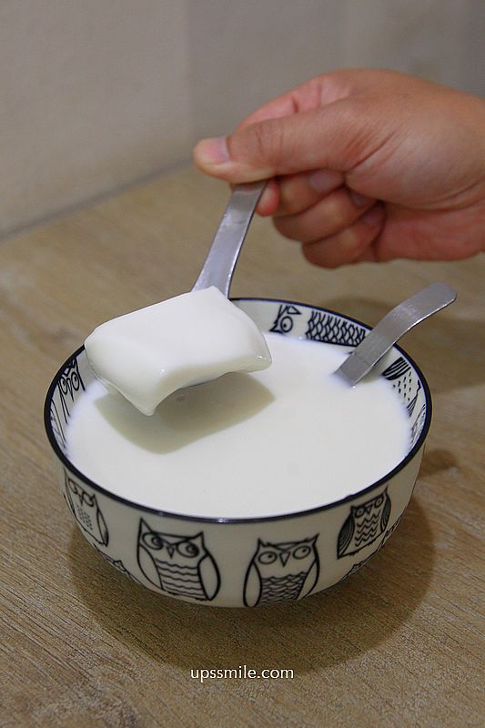 雙城街美食【杏福冰館】必吃招牌杏仁豆腐80元與芋頭牛奶冰120元