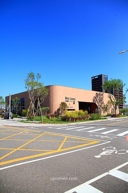 桃園中壢咖啡廳【酪林咖啡】桃機線A20獨棟珊瑚橘建案自家烘焙咖啡廳