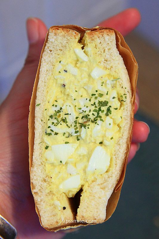 台電大樓站古亭師大美食【自己人早餐店】爆餡芋泥肉鬆吐司與炙燒醬香豬排三明治 台電大樓站古亭師大美食【自己人早餐店】爆餡芋泥肉鬆吐司與炙燒醬香豬排三明治